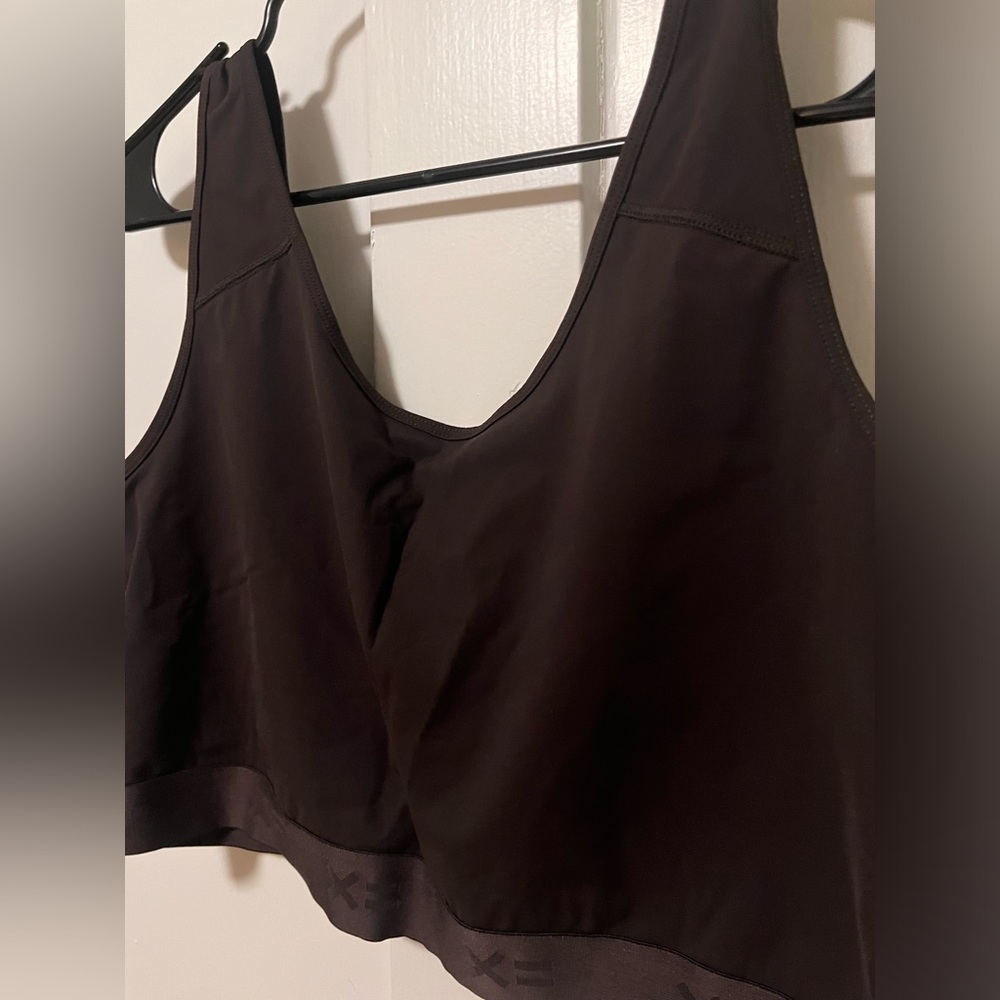 TomboyX Black Wireless Scoop Sports Bra
